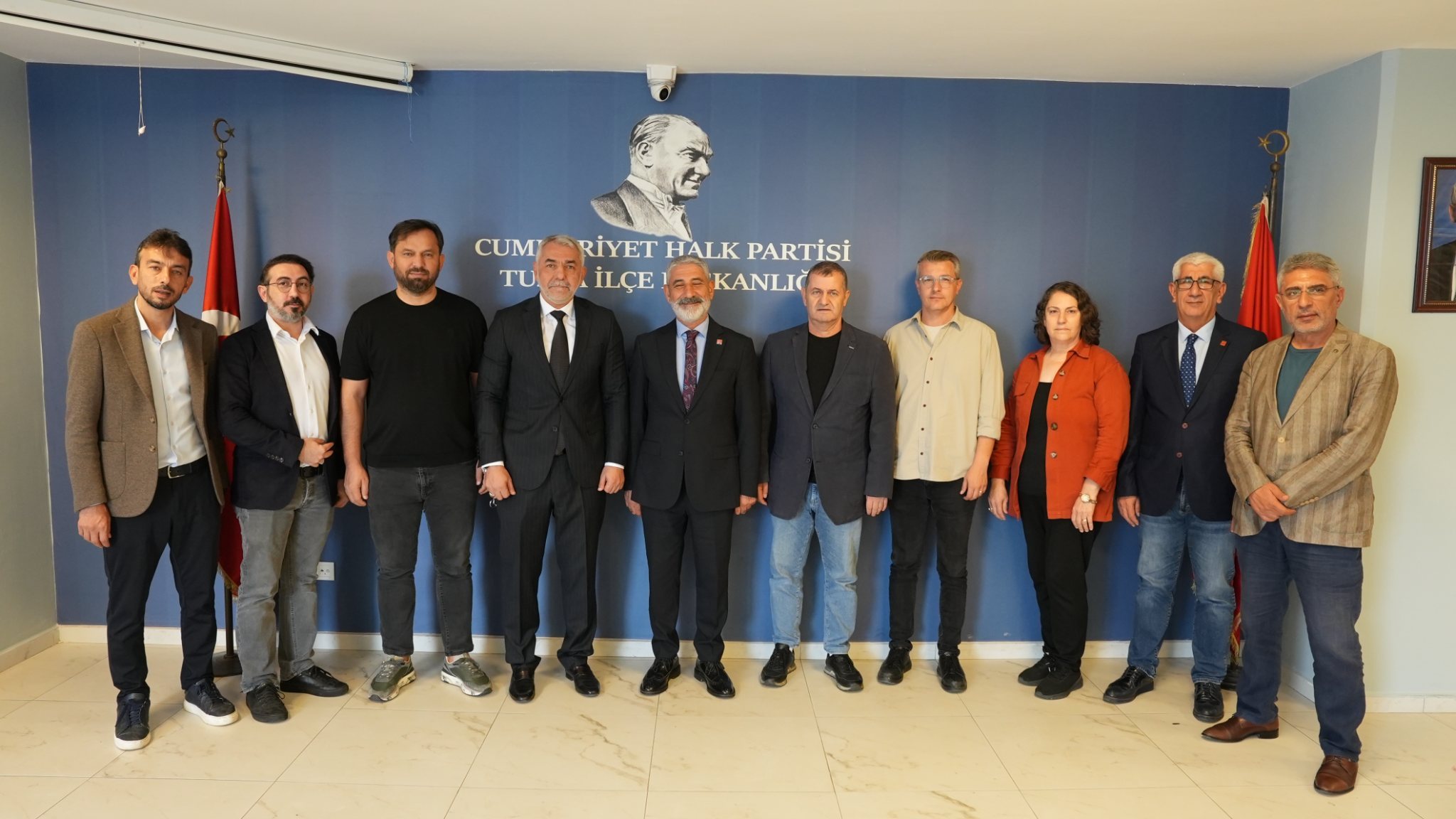 DERNEĞİMİZDEN CHP TUZLA İLÇE BAŞKANI HASAN UZUNYAYLA'YA ZİYARET